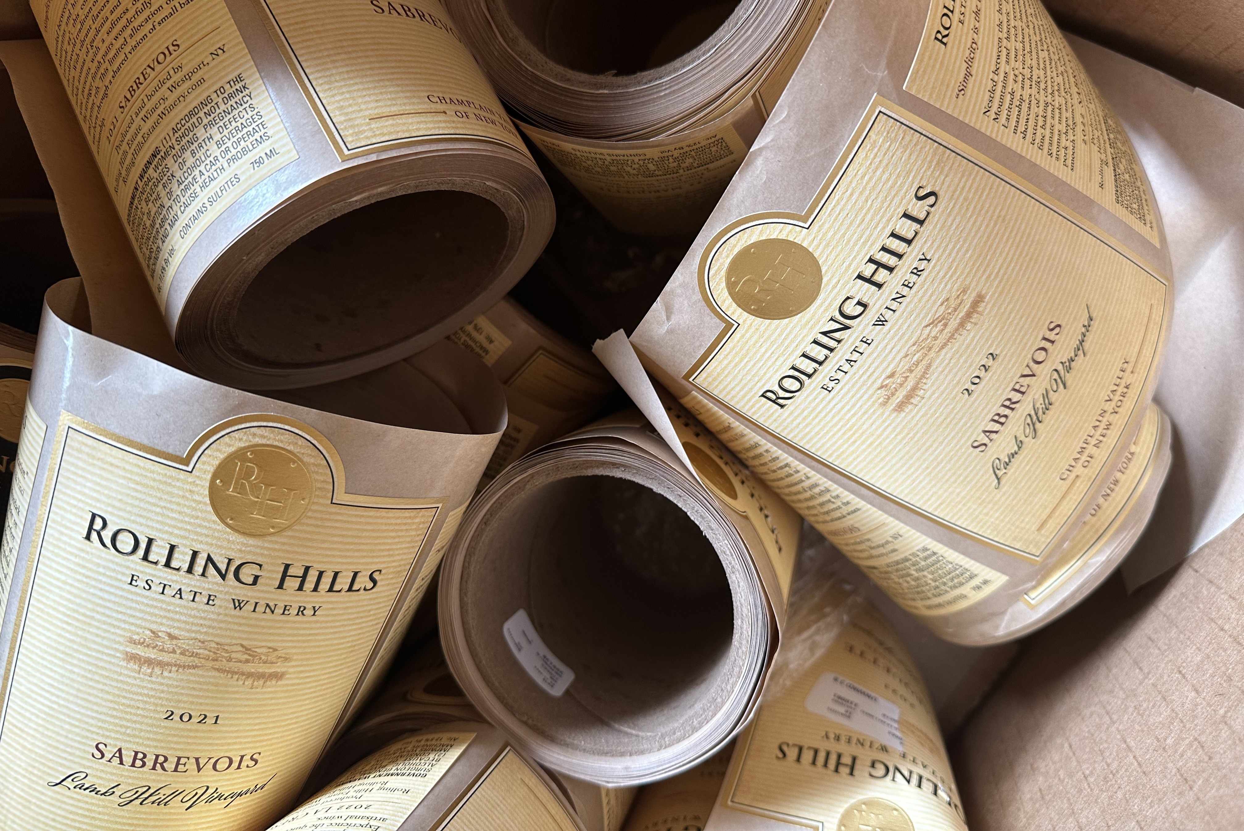 Rolling Hills wine labels